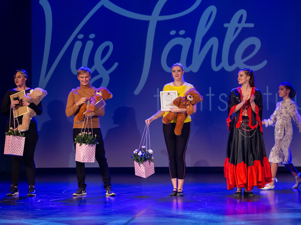 Tantsustuudio Viis Tähte